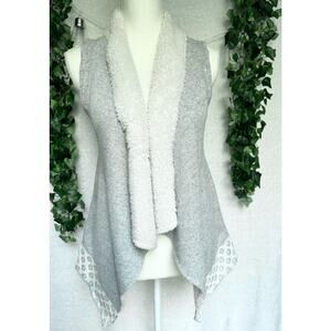 Altard State Sleeveless Fur Vest Gray White Small